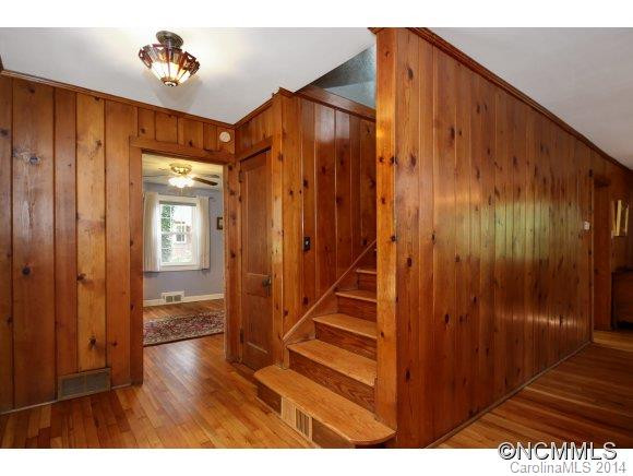 110 Shady Oak - Photo 2