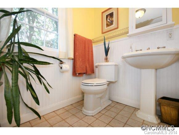 110 Shady Oak - Photo 18