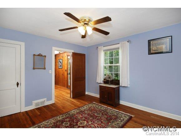 110 Shady Oak - Photo 5
