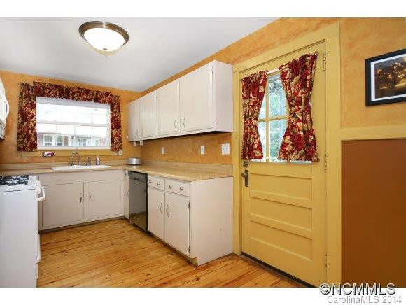 110 Shady Oak - Photo 8