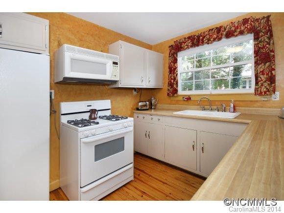 110 Shady Oak - Photo 9
