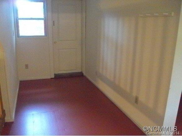 550 Patricia Road - Photo 16