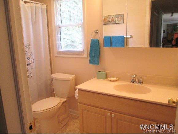 1611 Sherman Drive - Photo 16