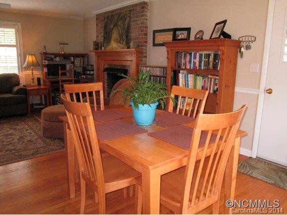 1611 Sherman Drive - Photo 5