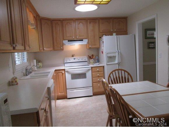1611 Sherman Drive - Photo 7