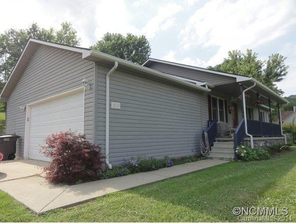 219 Hookers Gap Rd - Photo 2