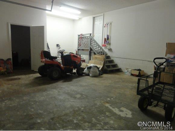 219 Hookers Gap Rd - Photo 23