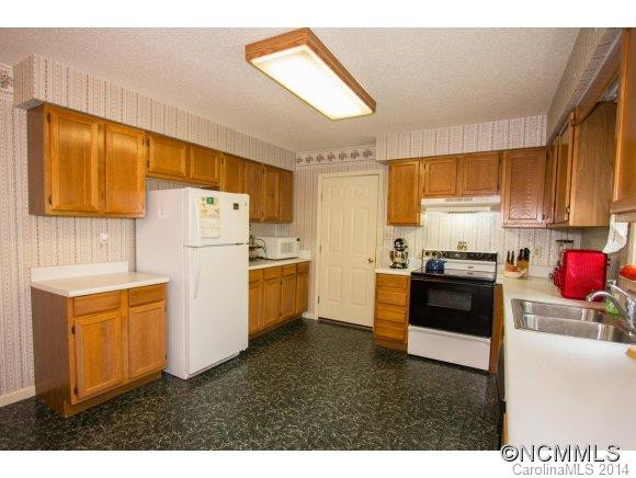 219 Hookers Gap Rd - Photo 10