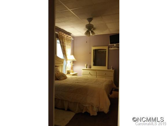 207 Fox Cross Drive - Photo 17