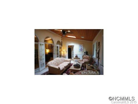 207 Fox Cross Drive - Photo 8