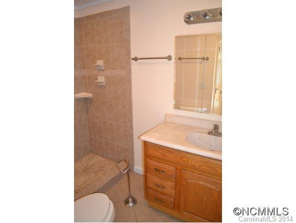 109 Beacon Street - Photo 16
