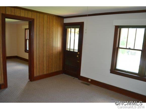 109 Beacon Street - Photo 3