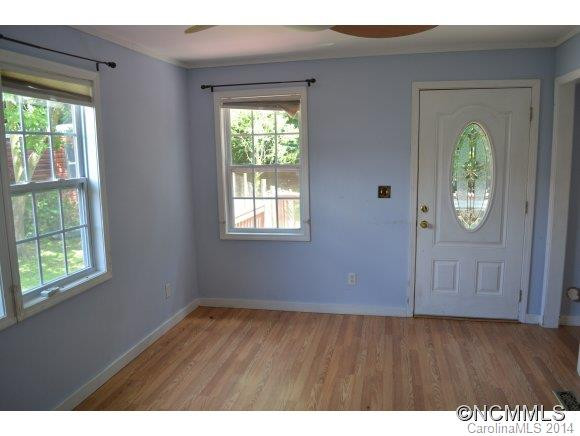 109 Beacon Street - Photo 10