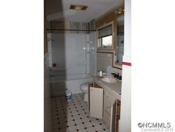 501 Jim Dobbins Road - Photo 8