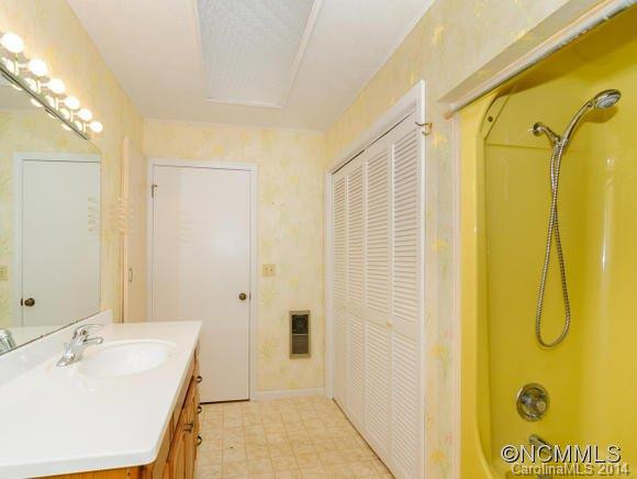 180 North Hillside Rd. - Photo 10