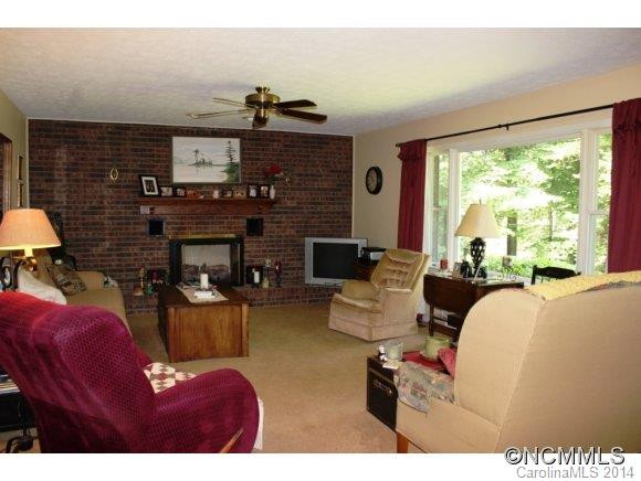 383 Scarlet Oaks Drive - Photo 3