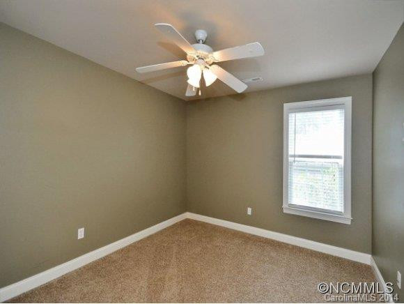 114 MOUNTAIN DRIVE - Photo 14