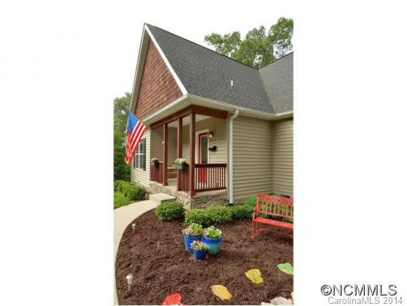 11 HILLPARK DRIVE - Photo 2