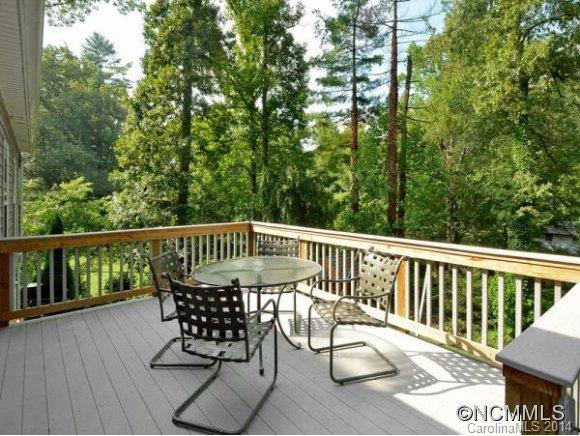 11 HILLPARK DRIVE - Photo 18