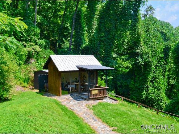 126 North Ridge Drive - Photo 2