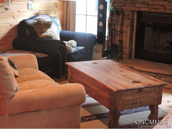 469 RAVEN ROCK LN - Photo 2