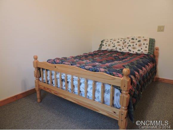 469 RAVEN ROCK LN - Photo 13