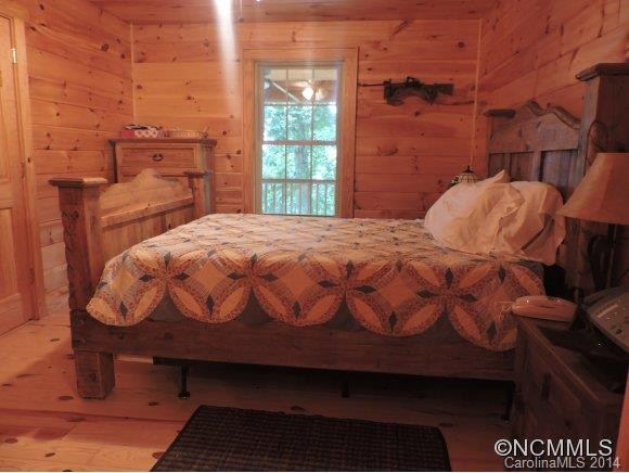 469 RAVEN ROCK LN - Photo 8