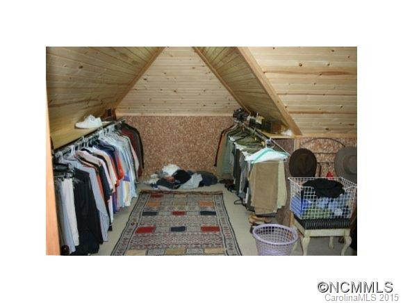 820 Overlook Drive - Photo 15