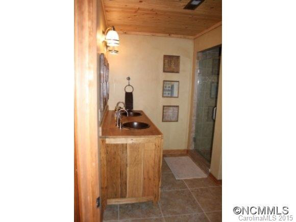 820 Overlook Drive - Photo 19