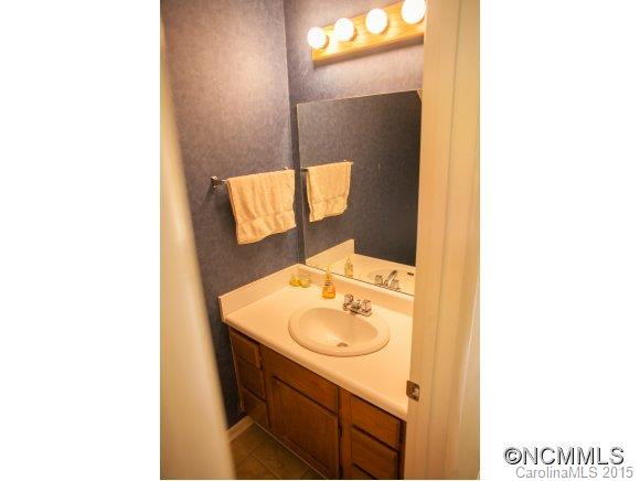127 Colony Dr. - Photo 6