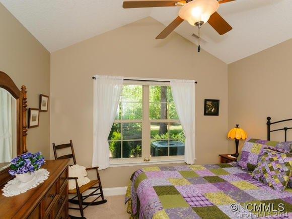 260 Summerfield Place - Photo 16