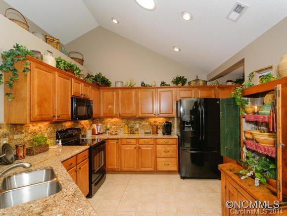 260 Summerfield Place - Photo 9