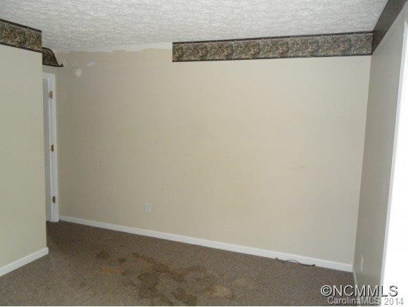 446 Orchard Drive - Photo 12
