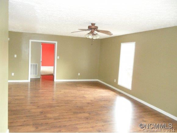 446 Orchard Drive - Photo 4
