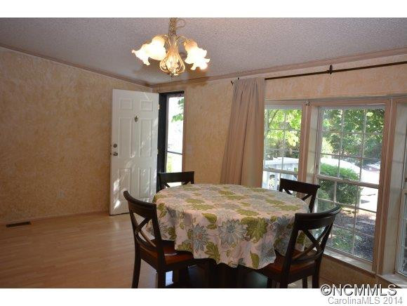 331 Camelia Lane - Photo 12
