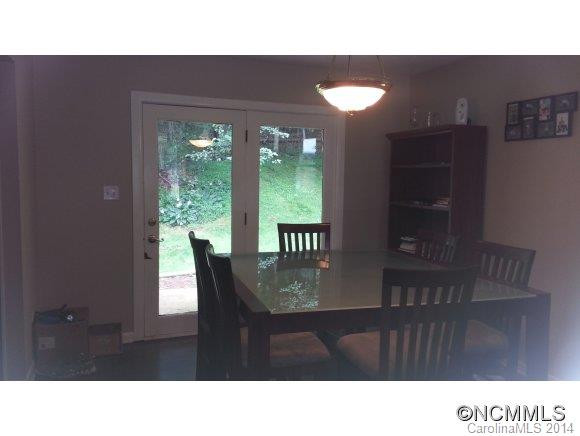 11 Parkwood Dr. - Photo 4