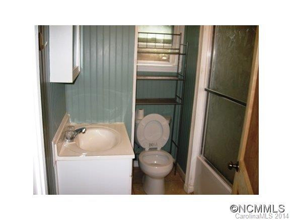 707 Spring Street - Photo 6