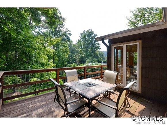 161 Windsor Road - Photo 11