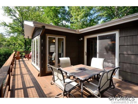 161 Windsor Road - Photo 12
