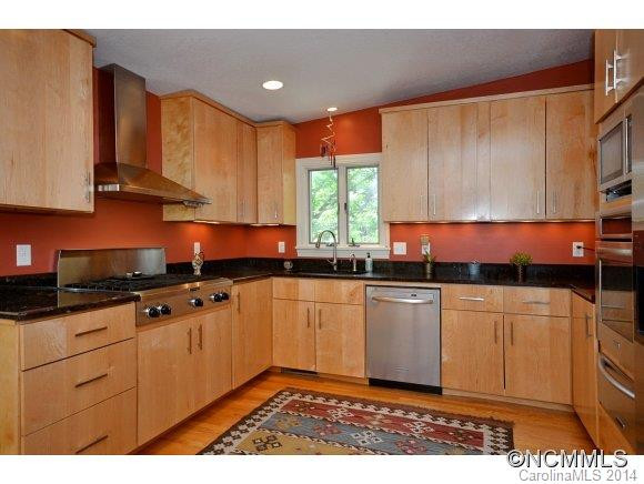 161 Windsor Road - Photo 9