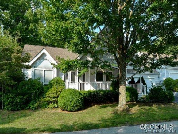108 CARRIAGE WALK LANE