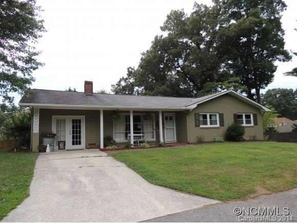 113 N Pinecrest Lane
