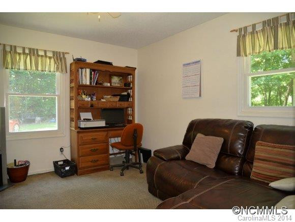 120 Woodchuck Way - Photo 15