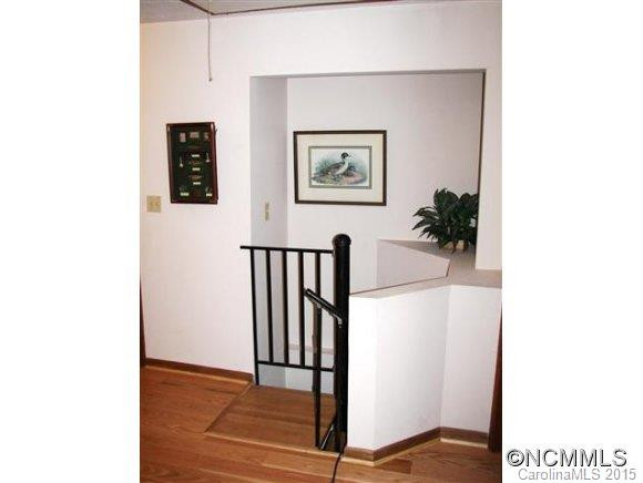 147 Laurel Lane - Photo 13
