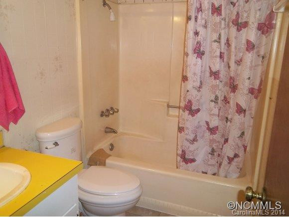 110 Robin Street - Photo 13