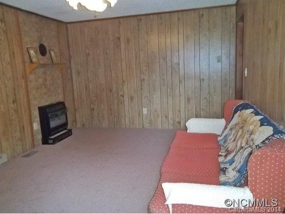 110 Robin Street - Photo 3