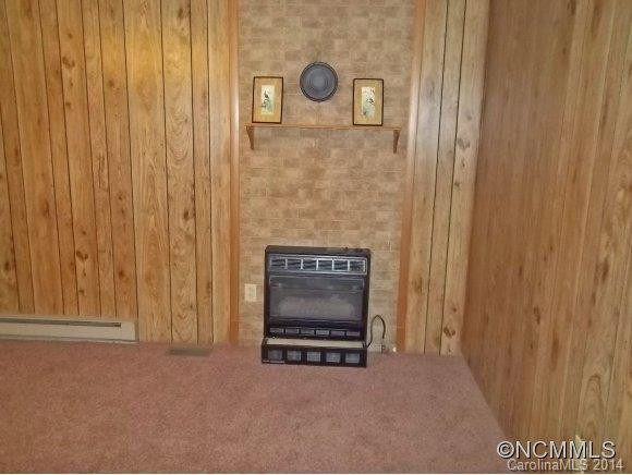 110 Robin Street - Photo 4