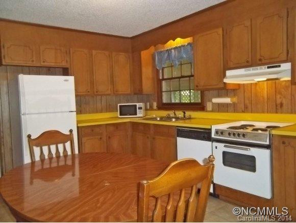 110 Robin Street - Photo 5