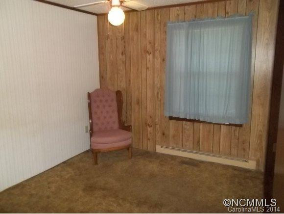 110 Robin Street - Photo 10