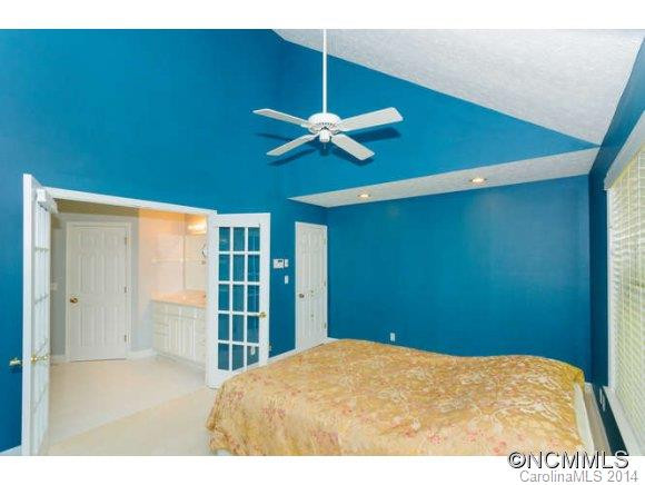 405 Greenstone Lane - Photo 12